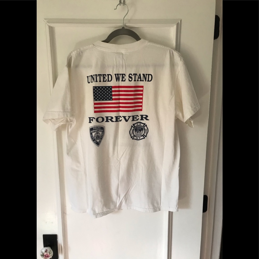 Vintage RARE Authentic 9/11 Firefighter/Police Tee - Picture 14 of 14